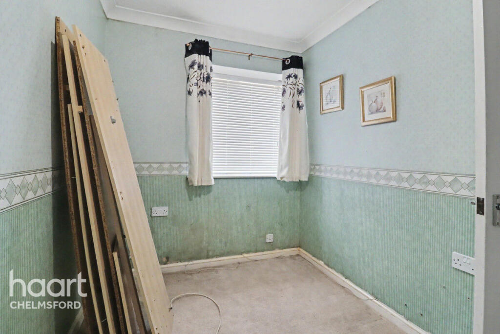 House in Chelmsford, Butts Green, Sandon - More