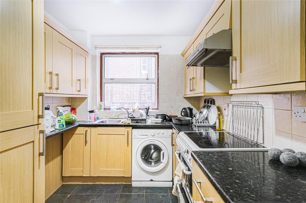 Main image of property: Parkgate Road, London, SW11