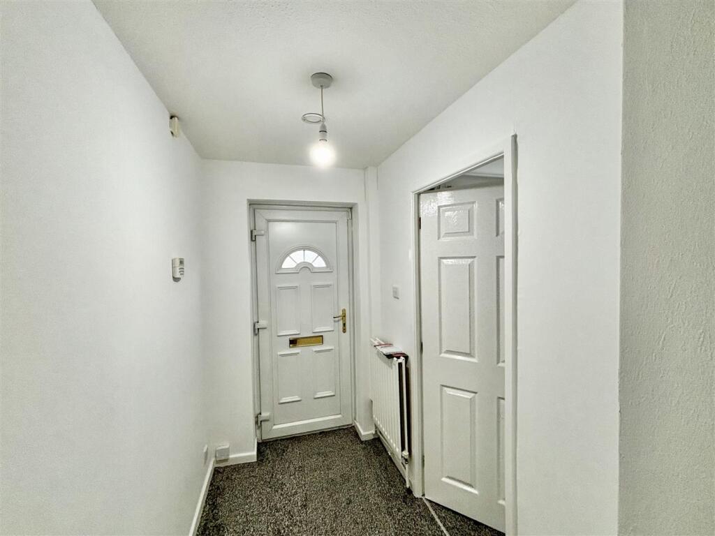 Additional image 7 of Hunters Park Avenue, Clayton, Bradford