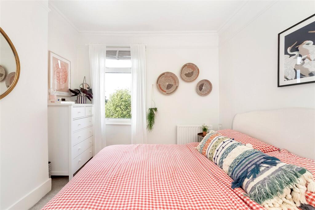Apartment in London - View 4
