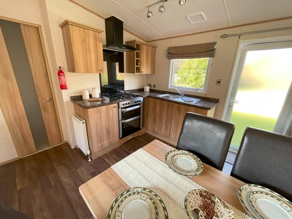 Pendine Holiday Park, SA33 4PJ photo 5