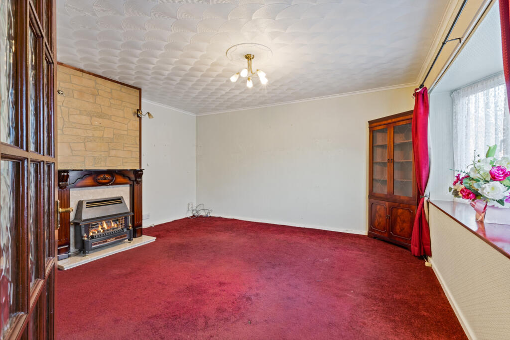 Manygates Crescent, Waekefield, WF1 photo 4