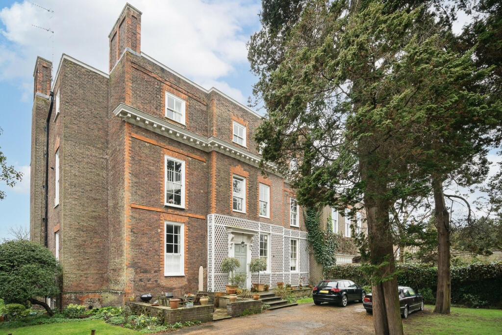 Main image of property: Petersham Road, Richmond, TW10