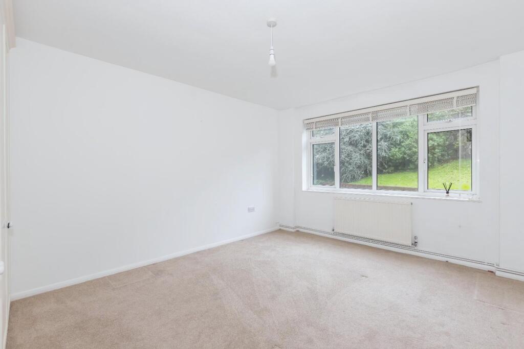 Apartment in Brighton - More