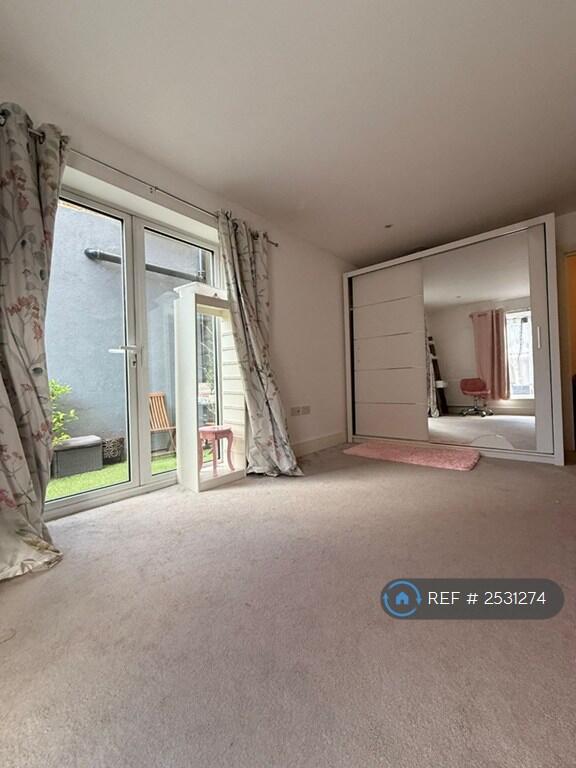 Main image of property: Algar Road, London, TW7