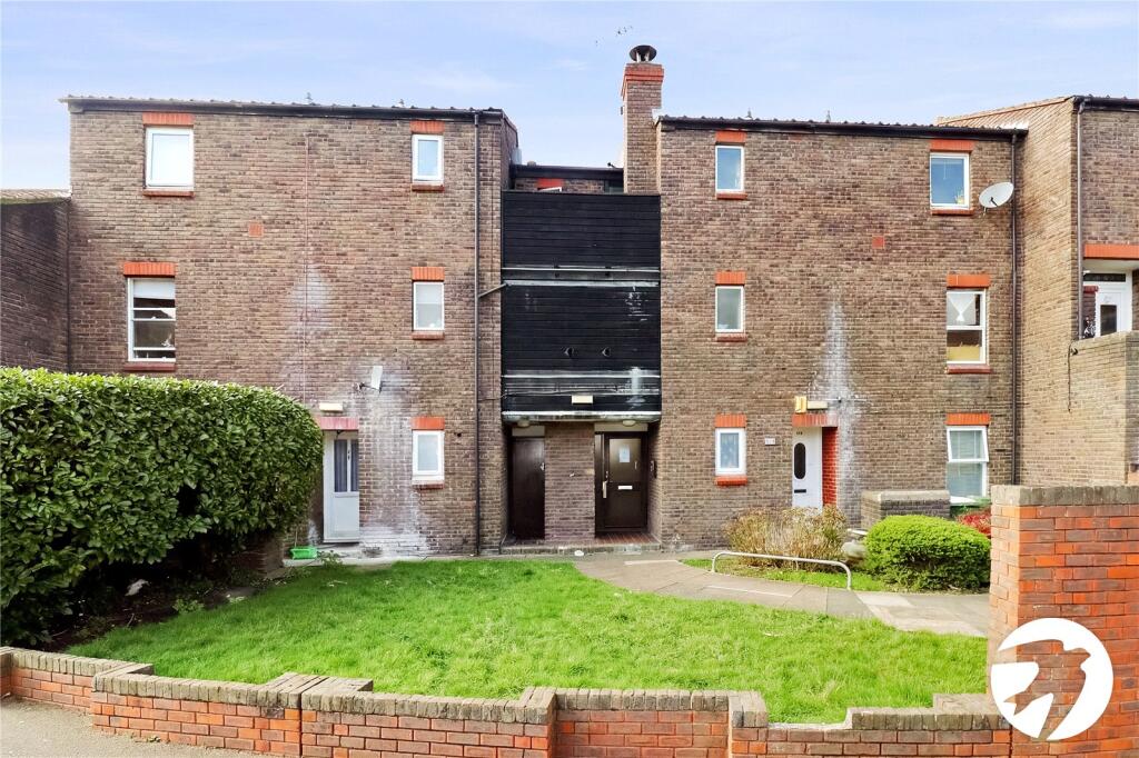 Main image of property: Glimpsing Green, Erith, DA18