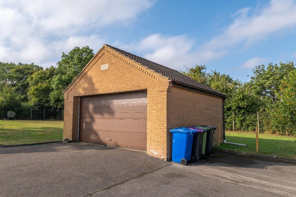 BLEAK FARM, SCOTTON, Northorpe Road, DN21 photo 4