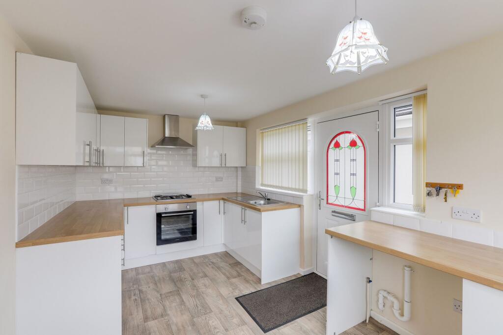 Auckland Road, Hucknall, NG15 photo 2