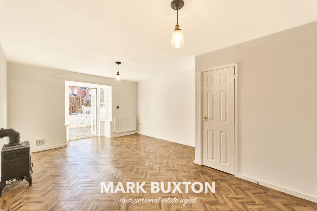 9, Park View Close, Stoke-on-Trent photo 3