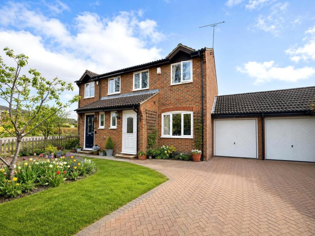 Main image of property: Maskell Way, Farnborough, Hampshire, GU14