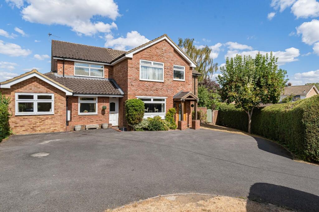 Main image of property: Pound Lane, Marlow, Buckinghamshire, SL7