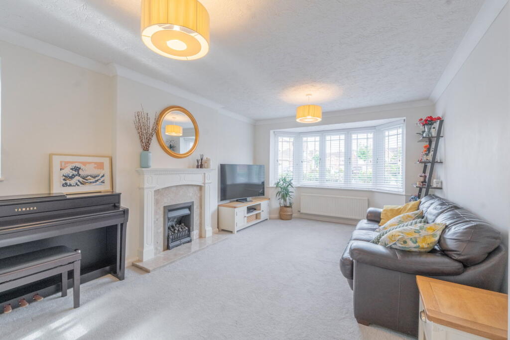 House in Solihull, Sharmans Cross - View 5