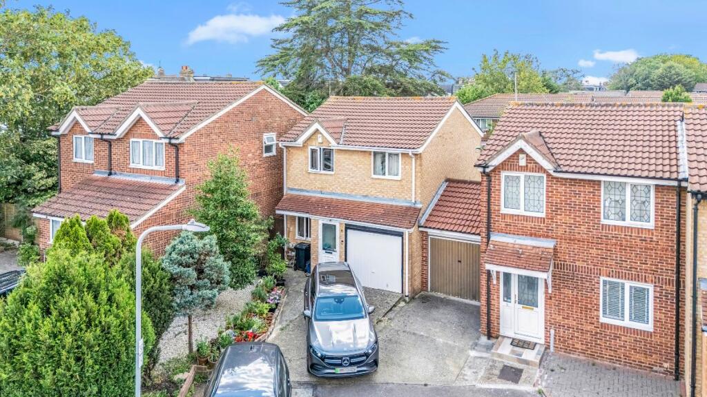 Main image of property: Talisman Close, Ilford