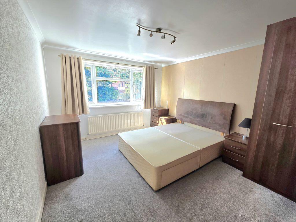 Apartment in Birmingham - More