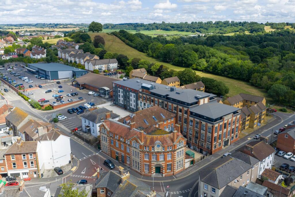 Additional image 10 of 8 Sherborne Road, Yeovil, BA21