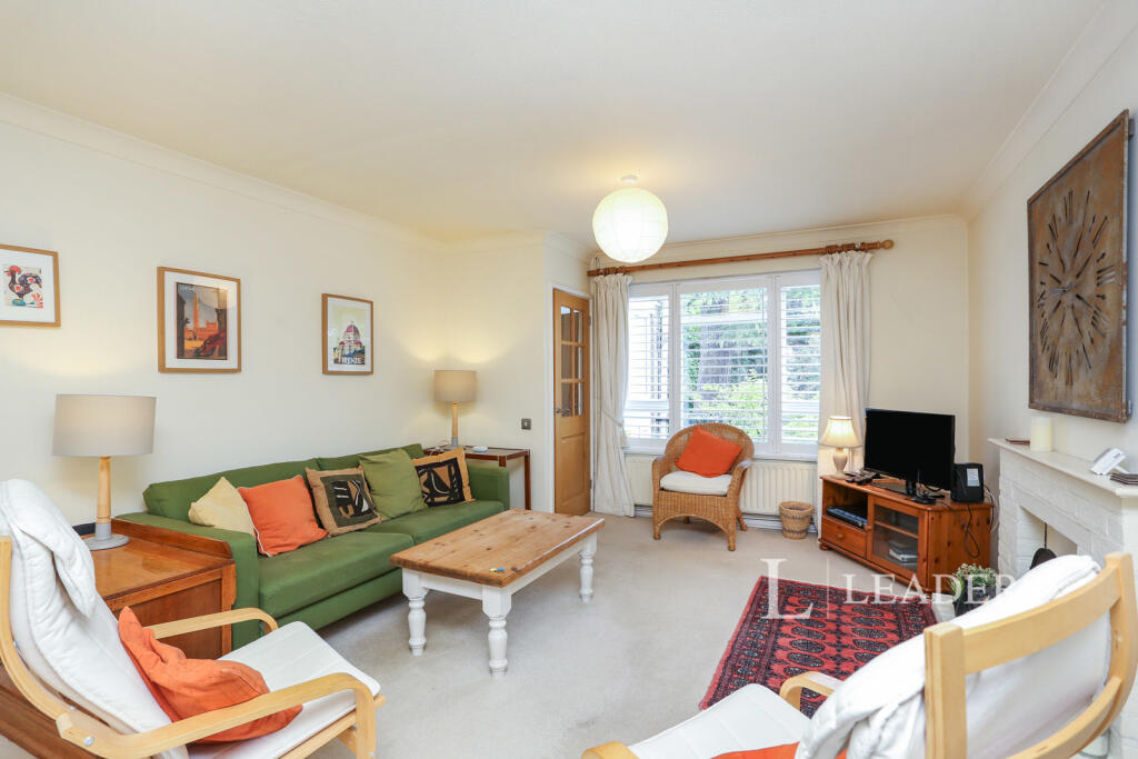 House in London, Shortlands - View 2