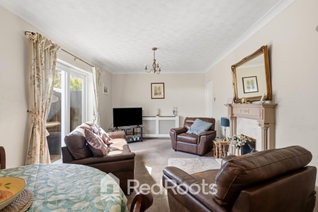 House in Doncaster, Scawthorpe - View 5