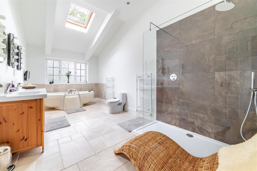 Eastern Way, Darras Hall, Ponteland, NE20 photo 2