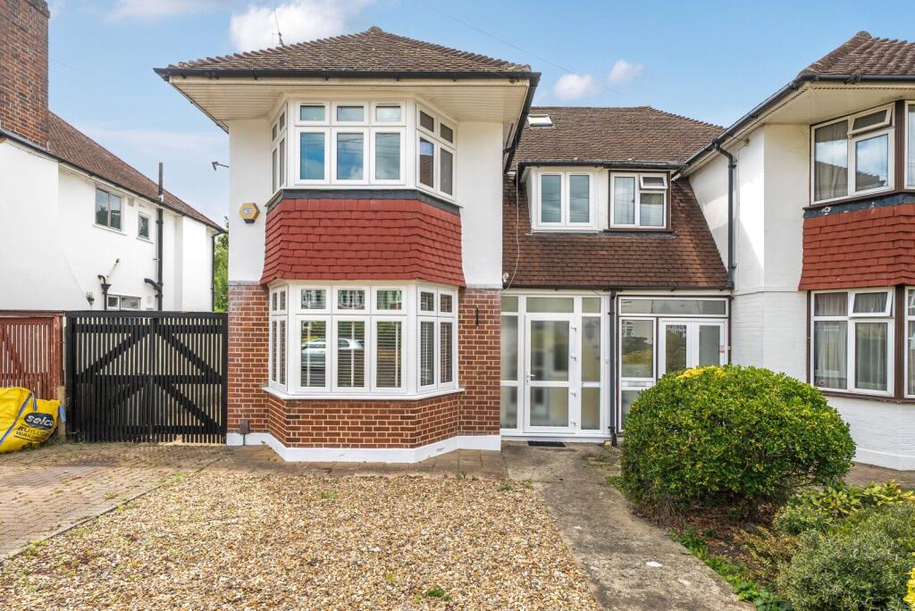 Main image of property: Oxford Crescent, New Malden, KT3