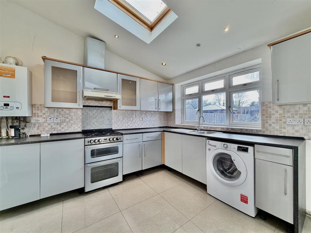 Main image of property: Station Road, Hounslow, TW3