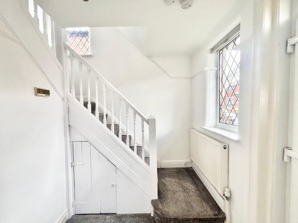 House in Salford, Greater Manchester - View 5