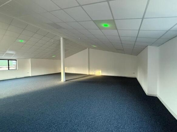 113 London Road interior 4.jpg