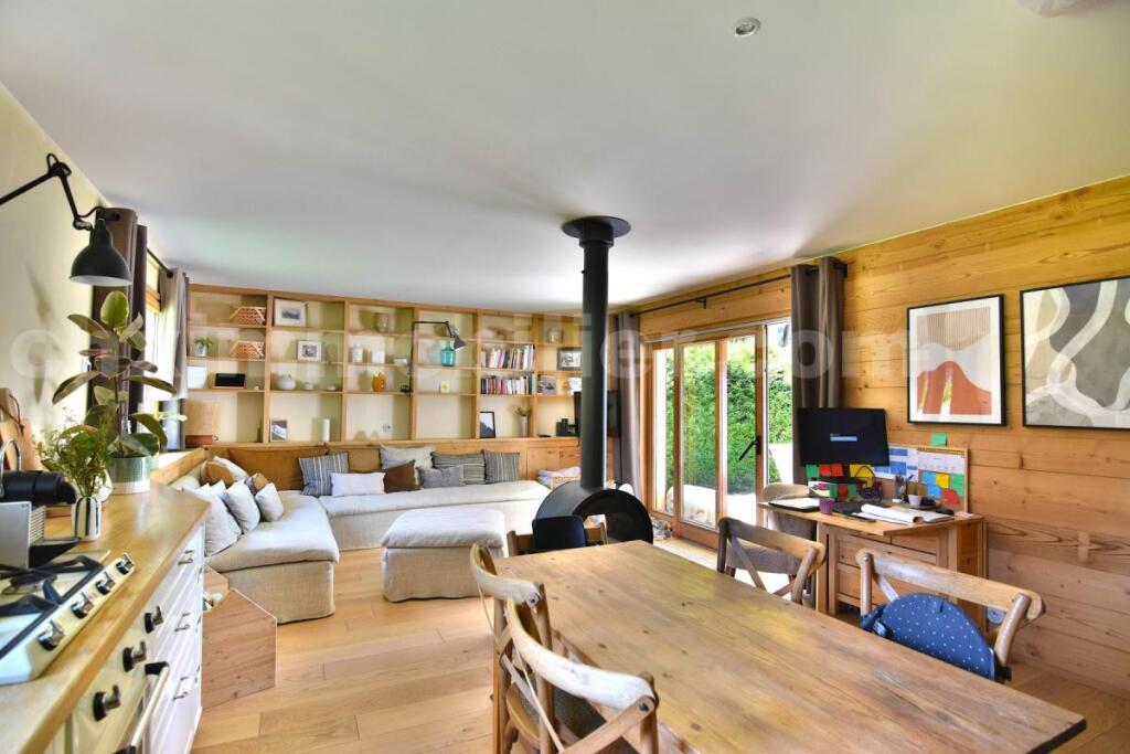 Main image of property: Rhone Alps, Haute-Savoie, Chamonix