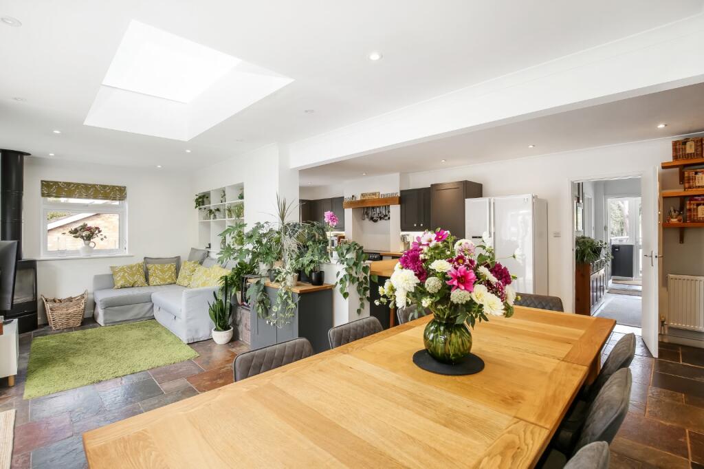 House in Salisbury - View 2
