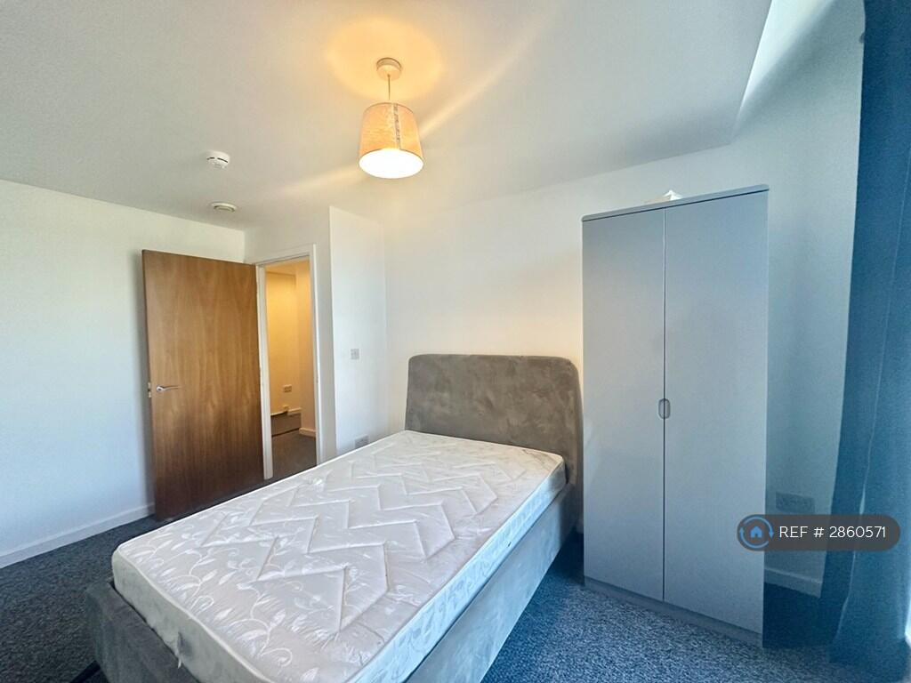 Additional image 7 of The Gatehaus, Bradford, BD1