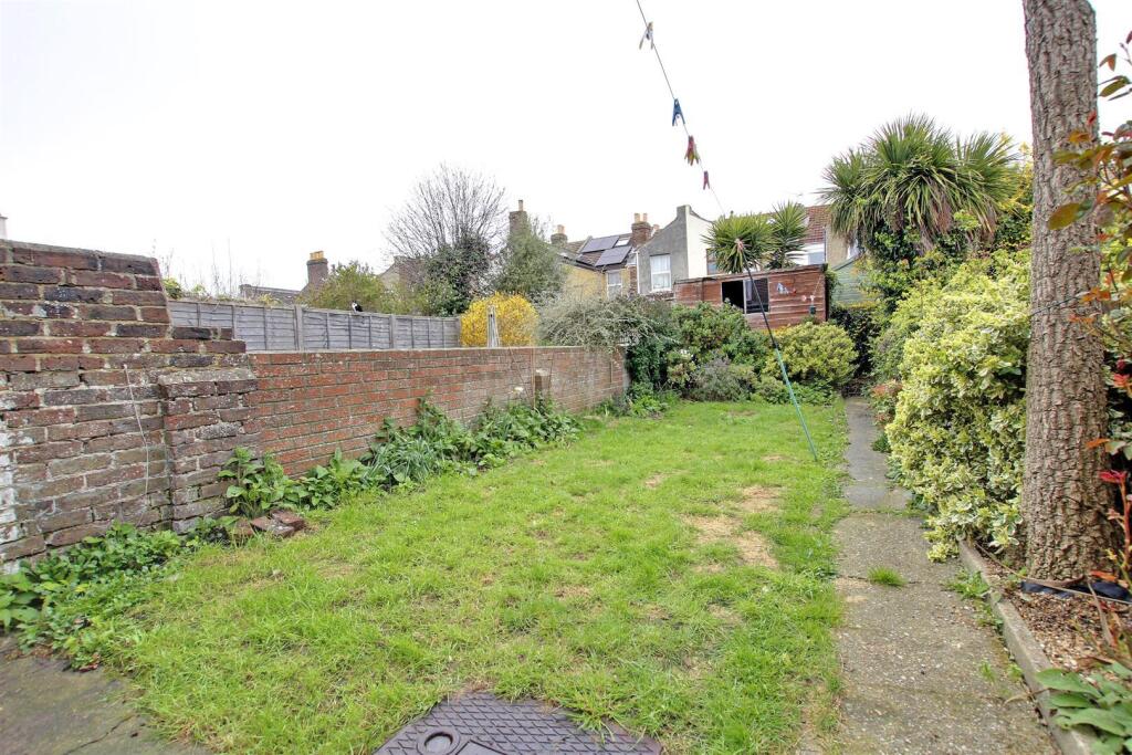 Property photo 11