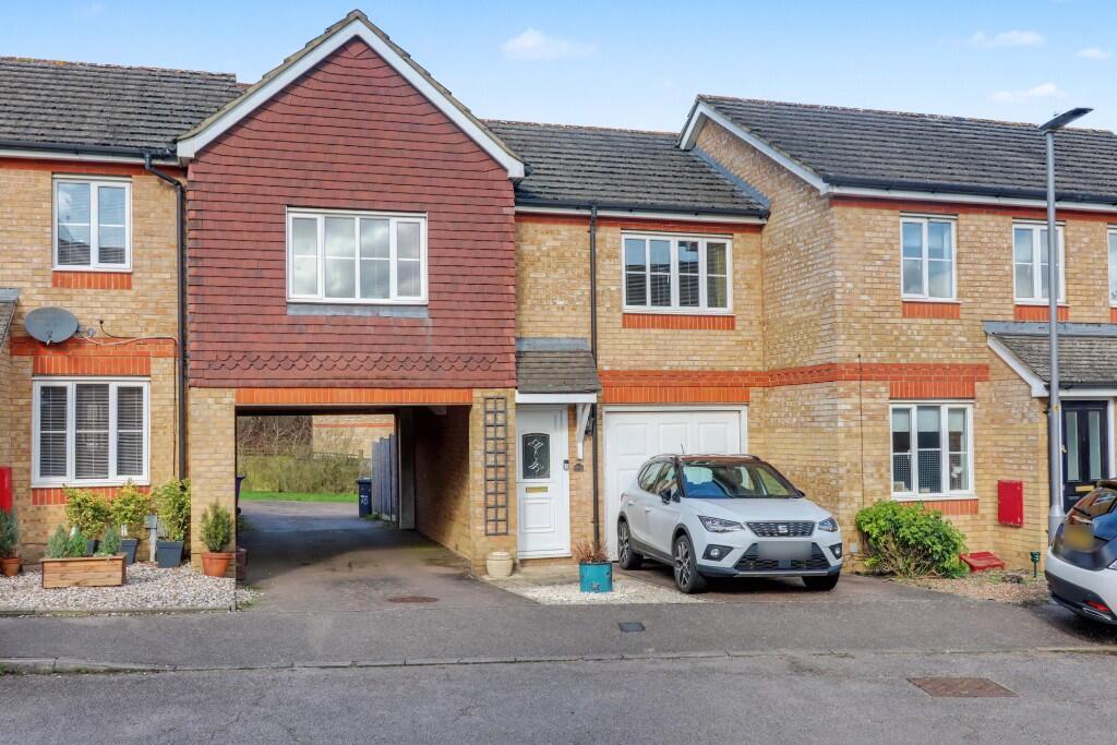 1-bed house on The Chilterns, Stevenage, Hertfordshire, SG1, £290,000