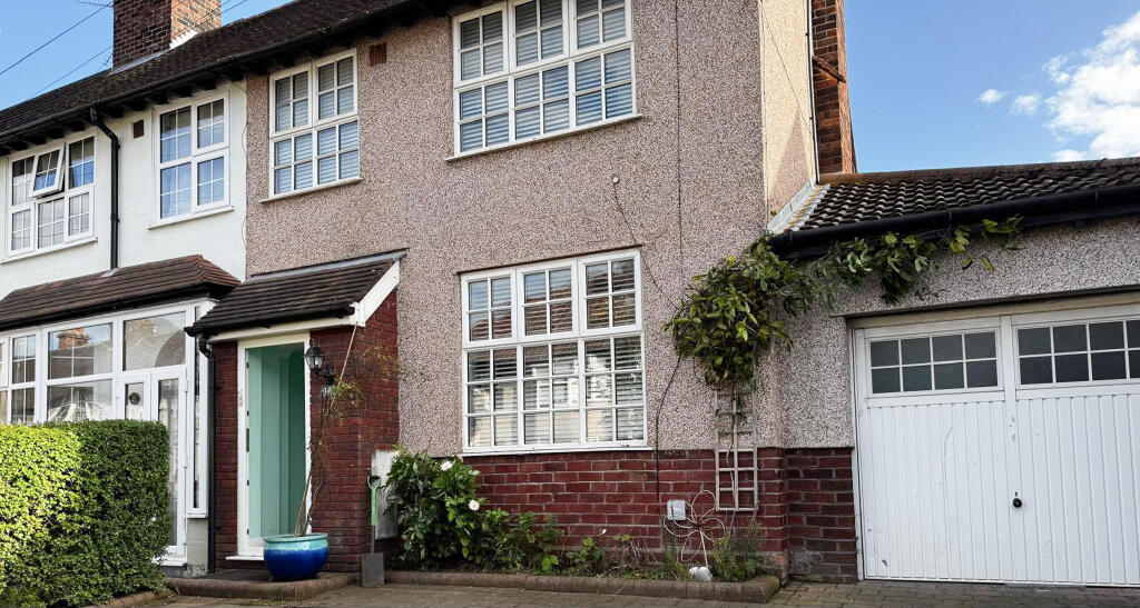 Main image of property: Meadway, Liverpool