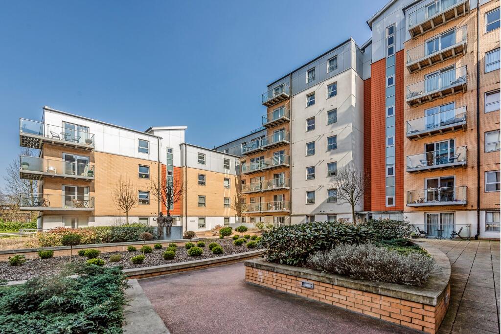 Main image of property: Ivory Court, Queen Mary Avenue, London, E18