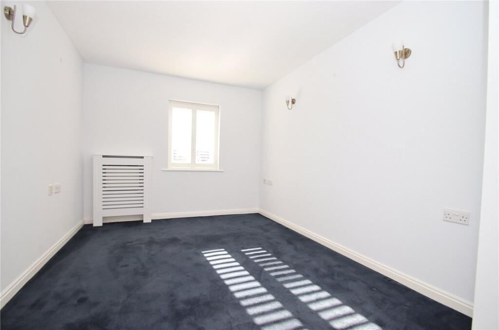 Apartment in Verwood, Dorset - More