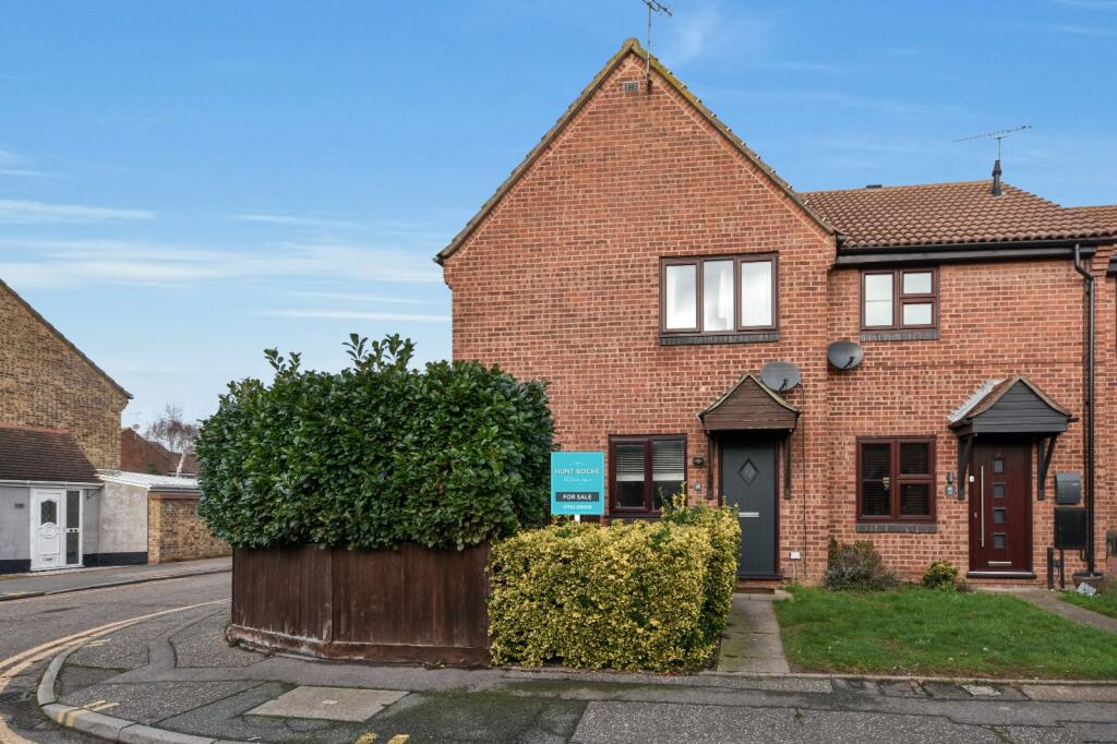1-bed terraced on The Drakes, Shoeburyness, Essex, SS3, £207,000