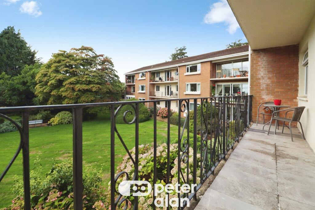 House in Cardiff, Lisvane - View 3