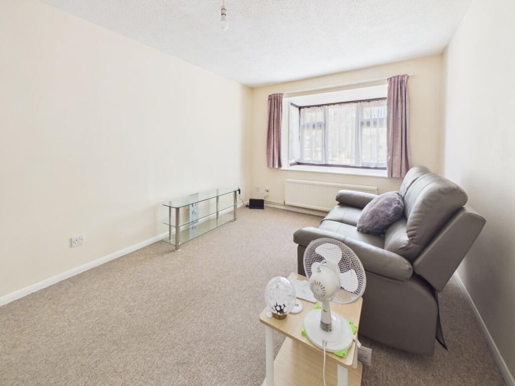 Apartment in Stevenage - View 4