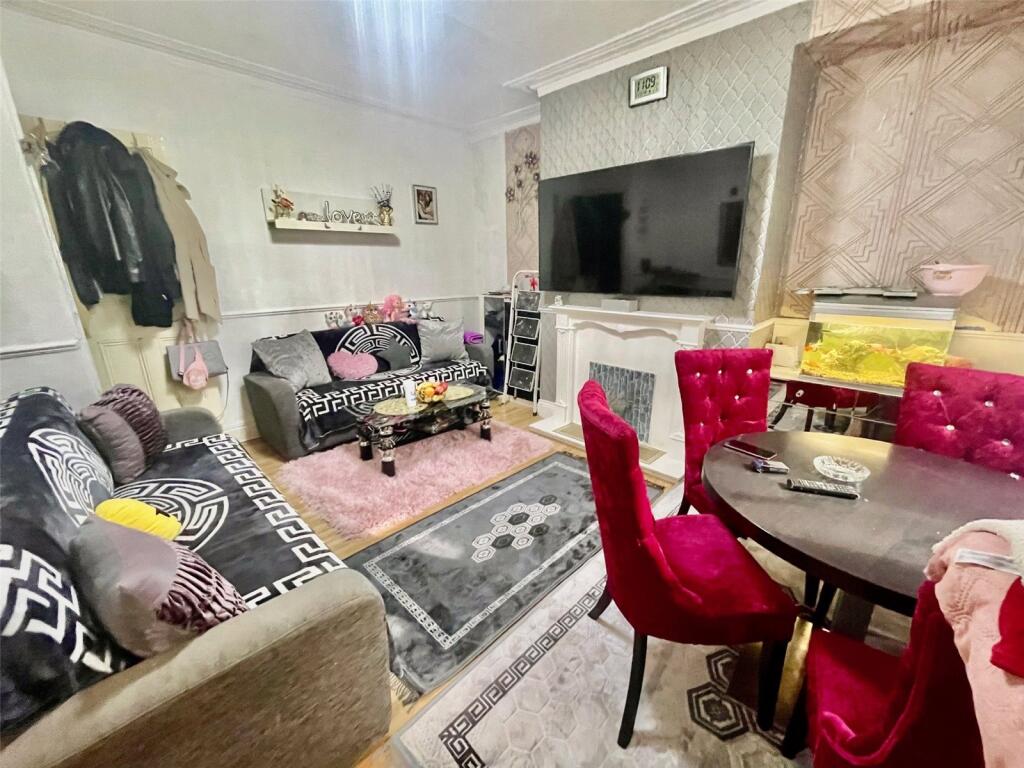 Marshfield Street, Bradford, West Yorkshire, BD5 photo 2