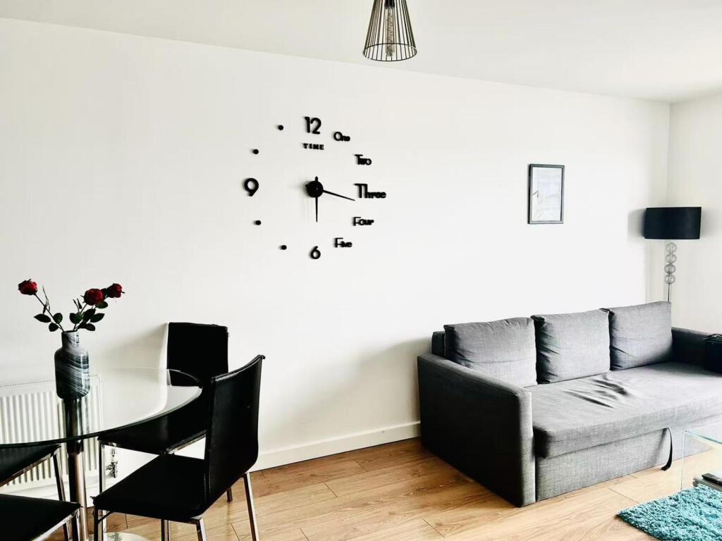 Apartment in London - View 4
