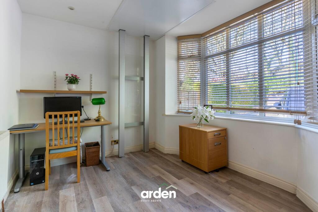 Additional image 10 of Groveley Lane, Cofton Hackett, B45