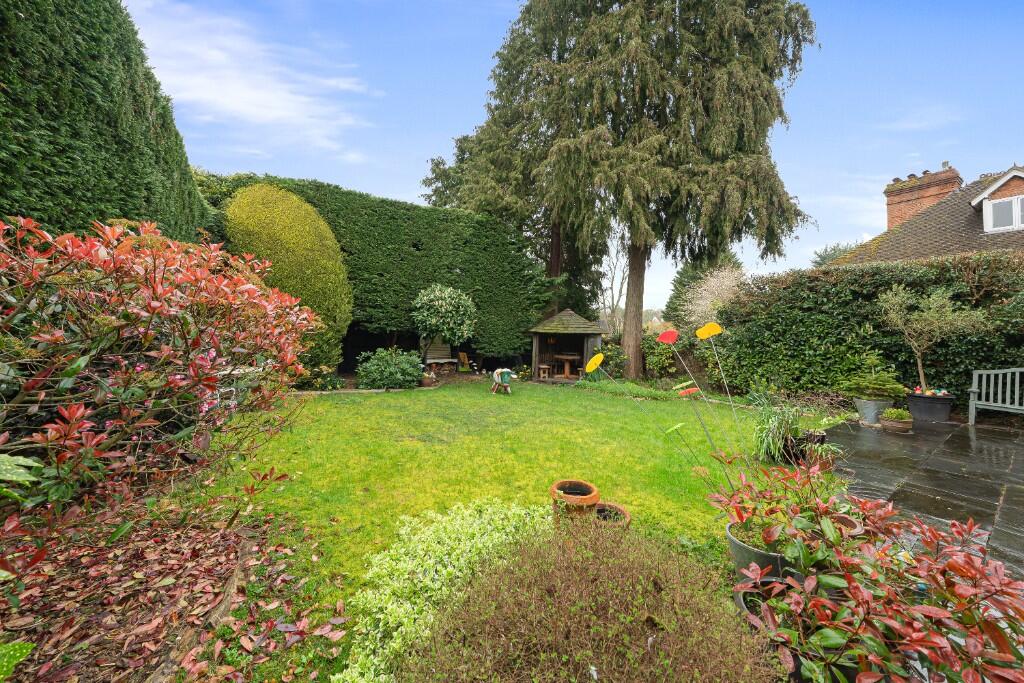 Additional image 30 of Douglas Road, Harpenden, Hertfordshire, AL5