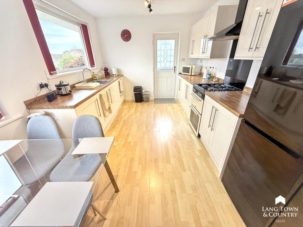 House in Plymouth - View 5