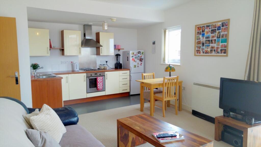Apartment in Chester, Newtown, City of Chester - View 2