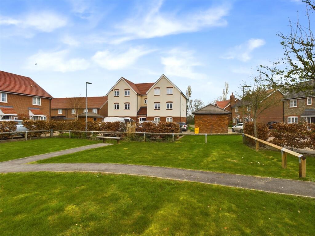 Apartment in Oxford - View 2