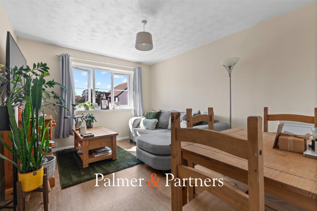 Apartment in Colchester, Myland, Highwoods - View 4