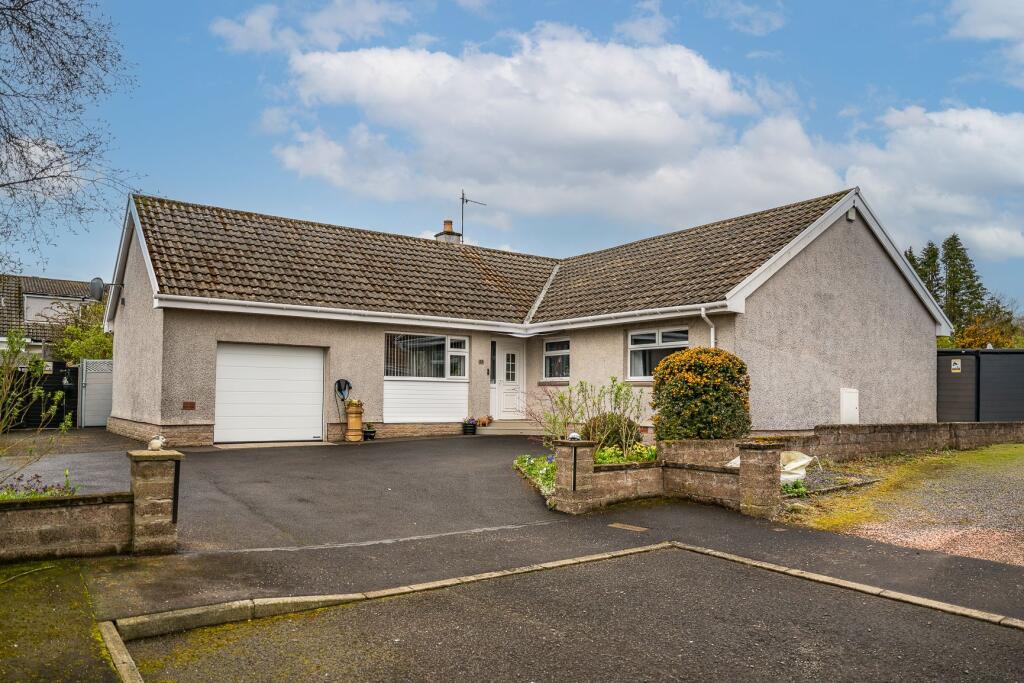 Main image of property: 25 Affleck Gardens, Monikie. DD5 3QQ