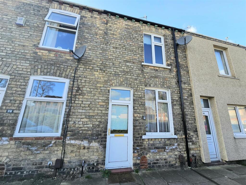 Main image of property: Kingsland Terrace, Leeman Road