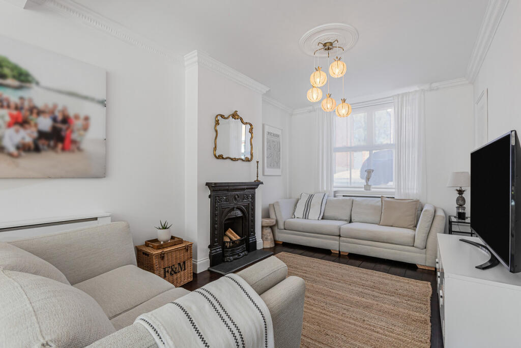 Additional image 3 of Salisbury Road, Harpenden, AL5