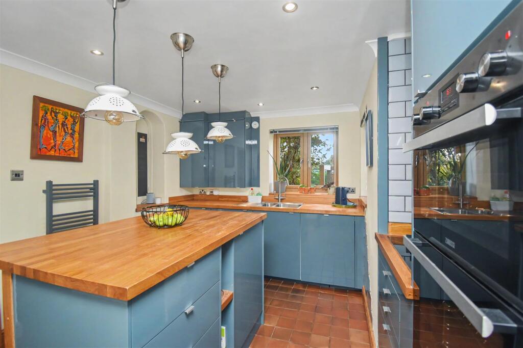 House in Northampton - More