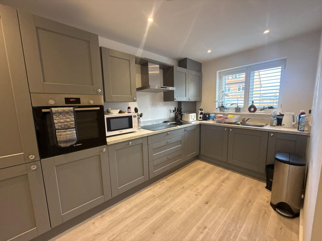 House in Stockport, Greater Manchester - View 4